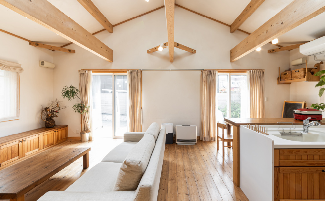 株式会社ディスカバリー